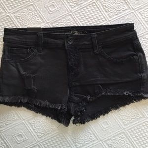 LOVEsick Destroyed Jean Shorts Black Size 5